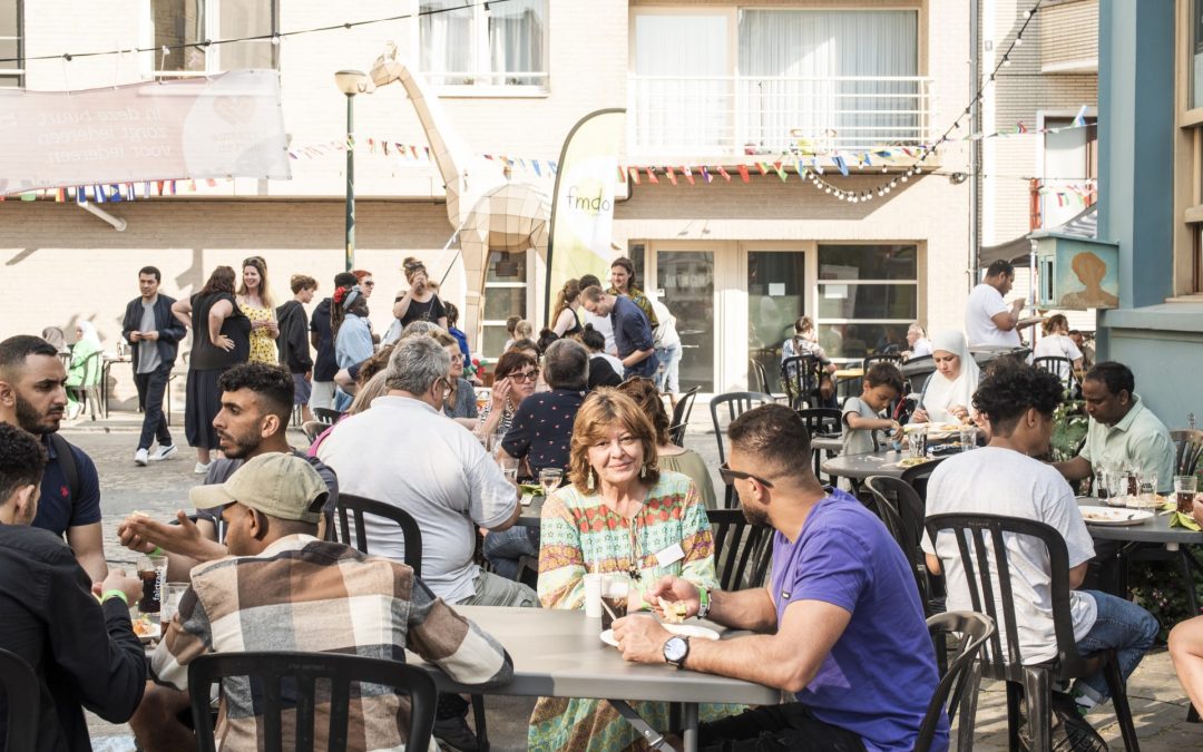 Zomerbar met rommelmarkt in de straten rond Marcelline