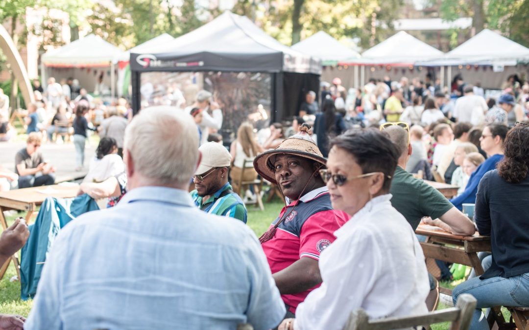 Krac-wereldmarkt: Een wereldse beleving tijdens Sinksen in Kortrijk