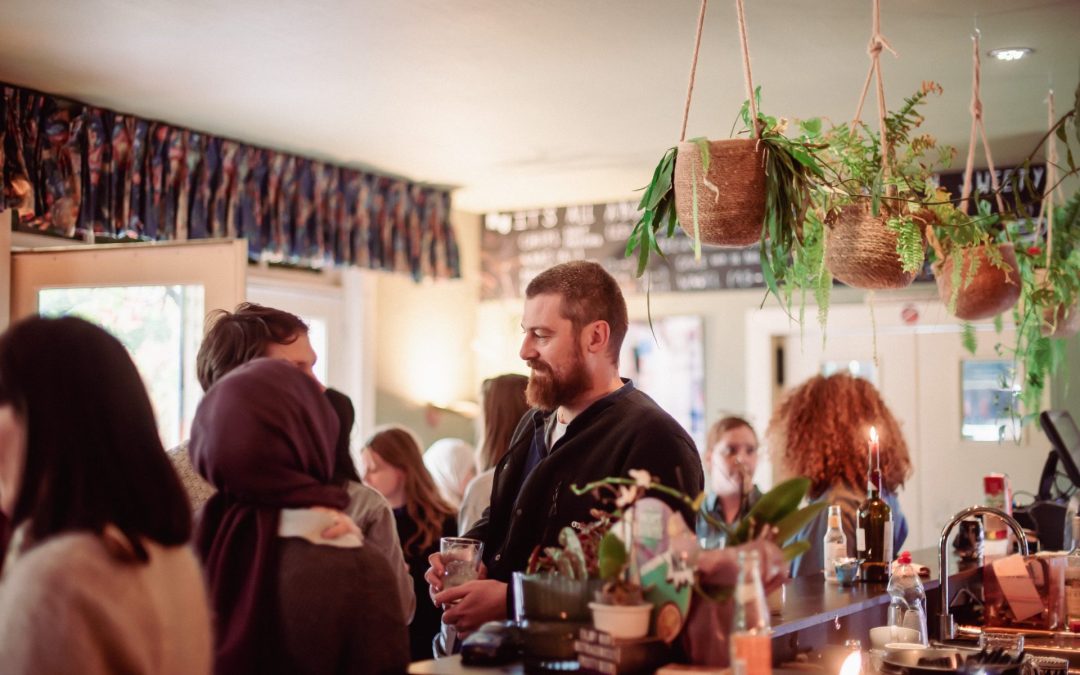 “Sociaal werkers verschijnen daar waar oplossingen niet vanzelf komen”
